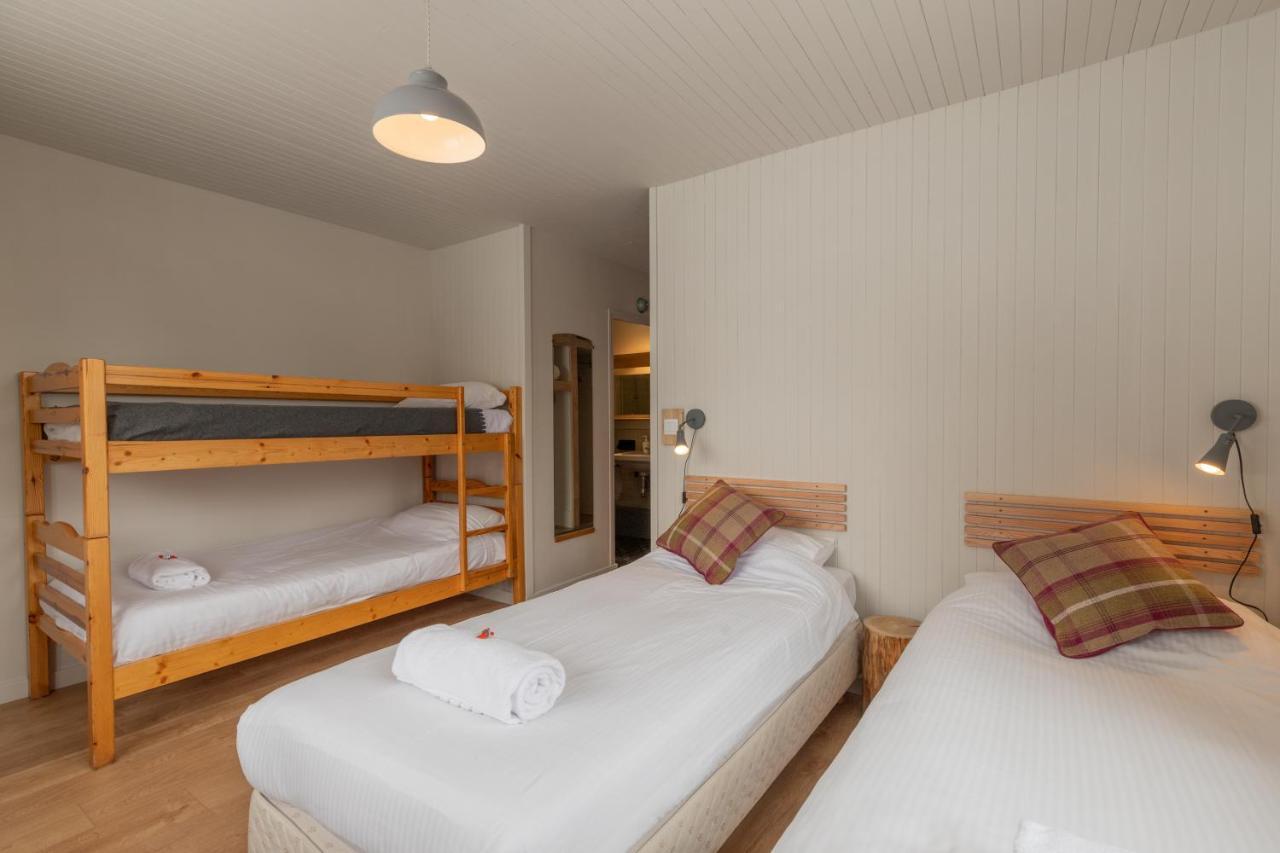 Chalet Les Melezes Bed & Breakfast Tignes Bagian luar foto